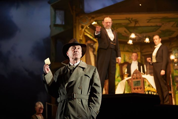 Review: “An Inspector Calls” at Chicago Shakes
